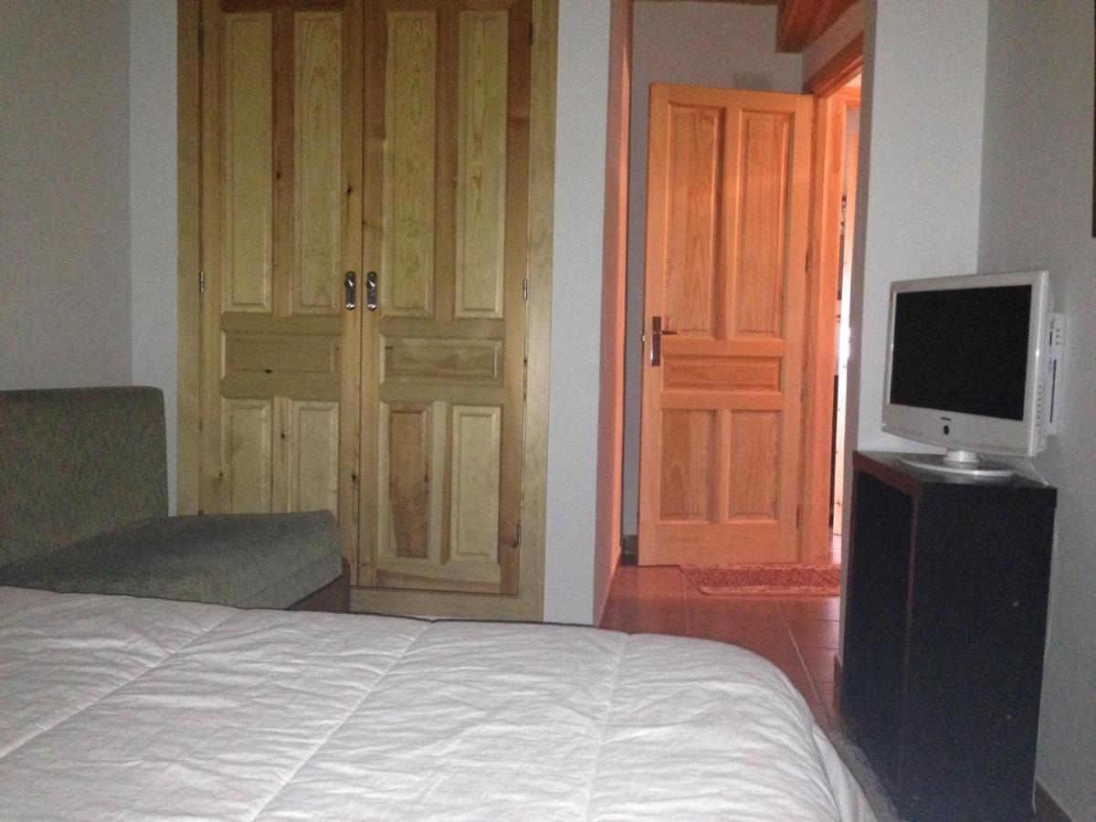 Apartamento Rural La Muralla De Pedraza Chavida Exterior photo